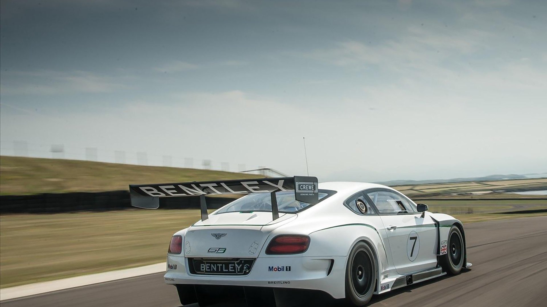 詹姆斯连续五场比赛斩获三双，季后赛状态出色！，詹姆斯 胜场