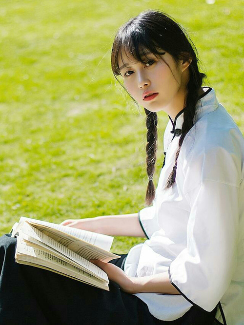 开云在线直播-青少年足球比赛融合VR体验，效果显著提升兴趣和参与度，青少年足球比赛视频